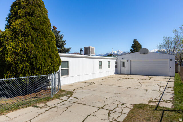 Property Photo:  8547 S Coachman Way W  UT 84088 