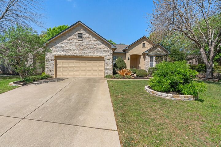 Property Photo:  110 Persimmon Lane  TX 78633 