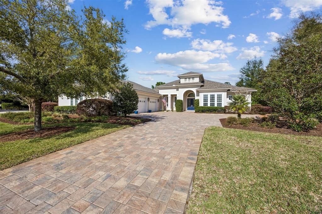 Property Photo:  85126 Napeague Drive  FL 32034 