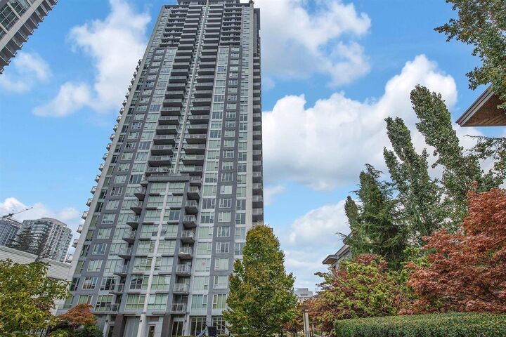 13325 102A Avenue 3703 — photo 1