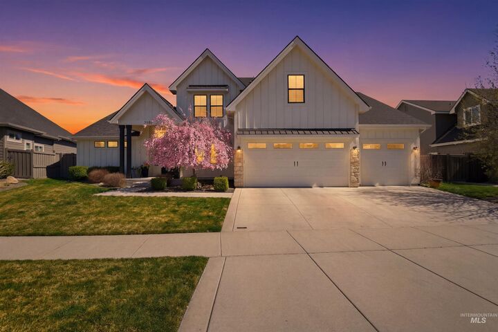 Property Photo:  1790 N Black Forest Way  ID 83616 