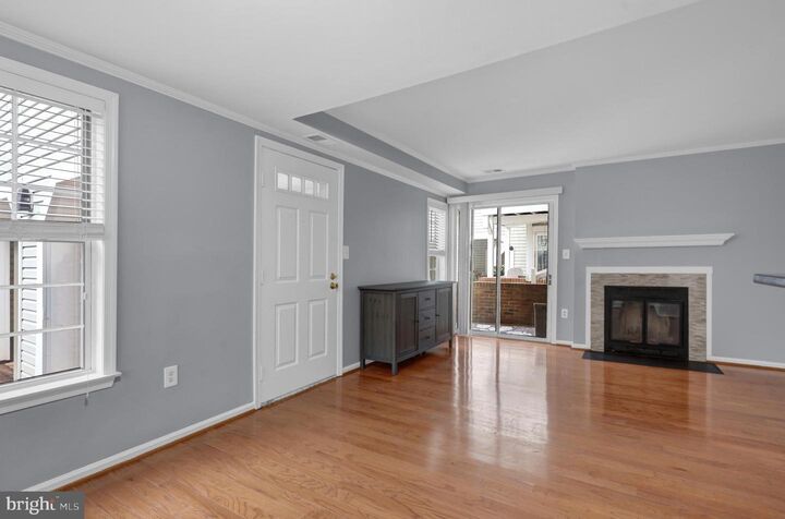 Property Photo:  2905 S Woodley Street A  VA 22206 