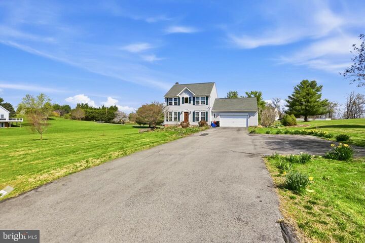 Property Photo: 145 Maplewood Court WV 25425
