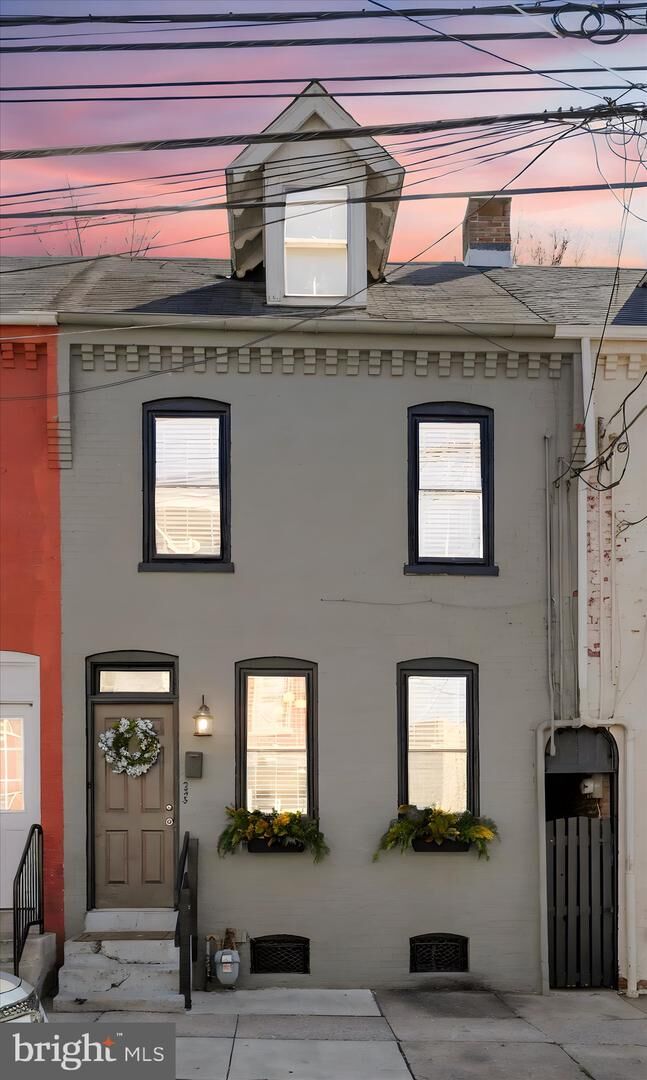 Property Photo:  235 Howard Avenue  PA 17602 