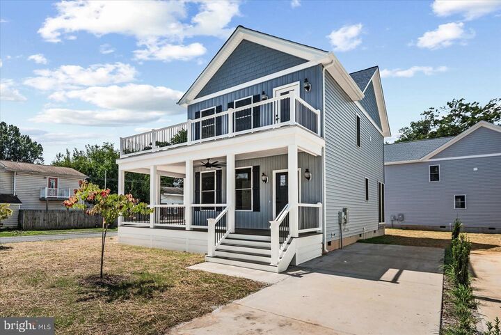 Property Photo:  700 Taggart Street  VA 22443 