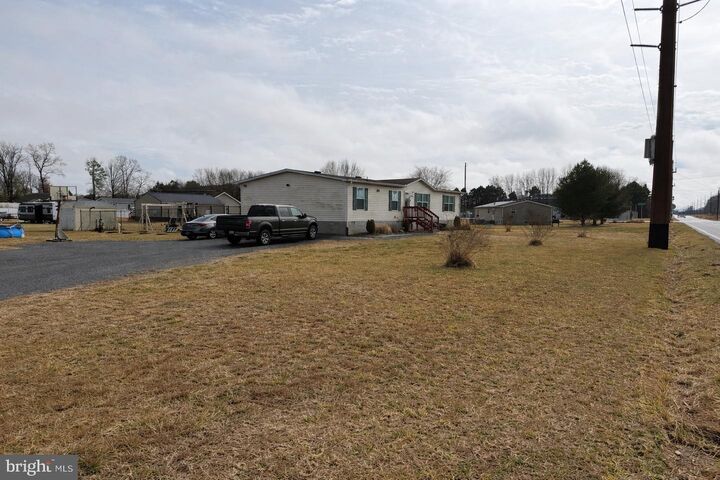 Property Photo: 21991 Conrail Road DE 19933