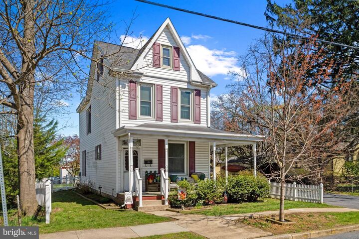 Property Photo:  308 Redwood Street  PA 17109 