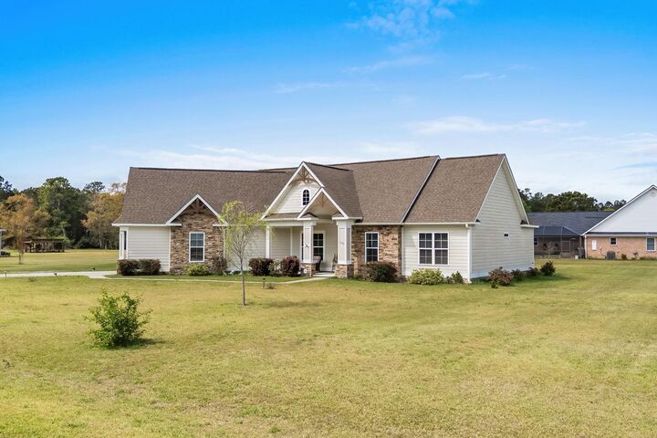 Property Photo:  687 Tiger Paw Rd.  SC 29569 