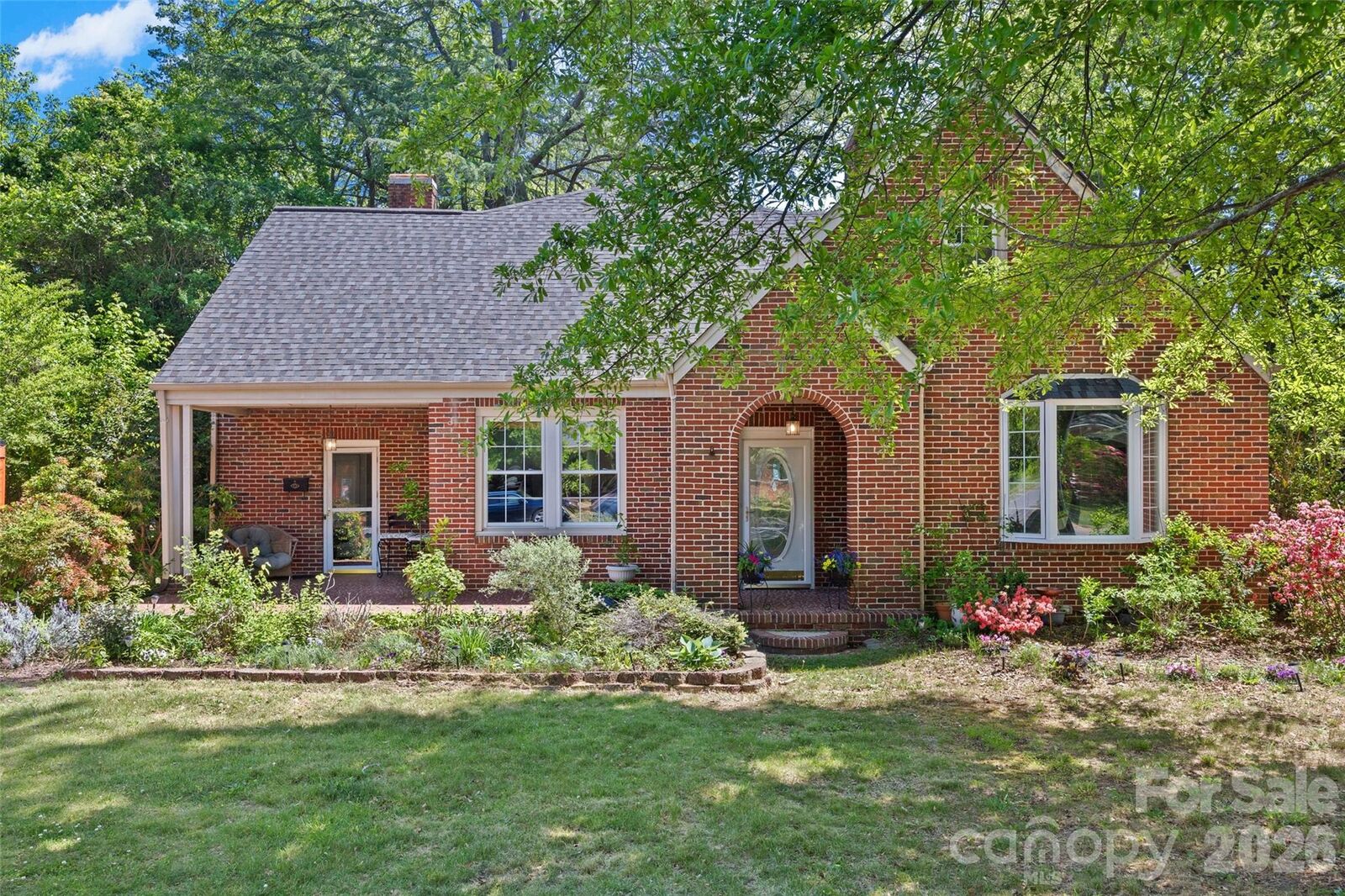 Property Photo: 205 S Thompson Street NC 28150