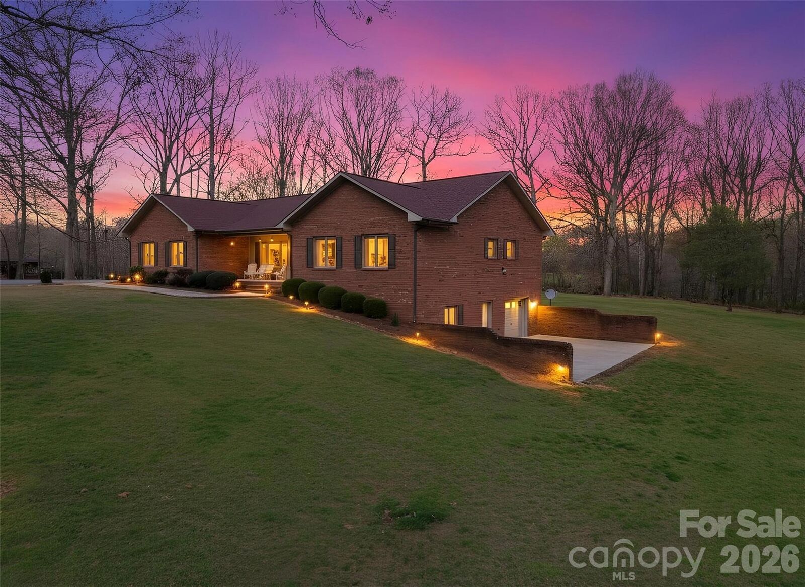 Property Photo: 328 Davidson Court NC 28681