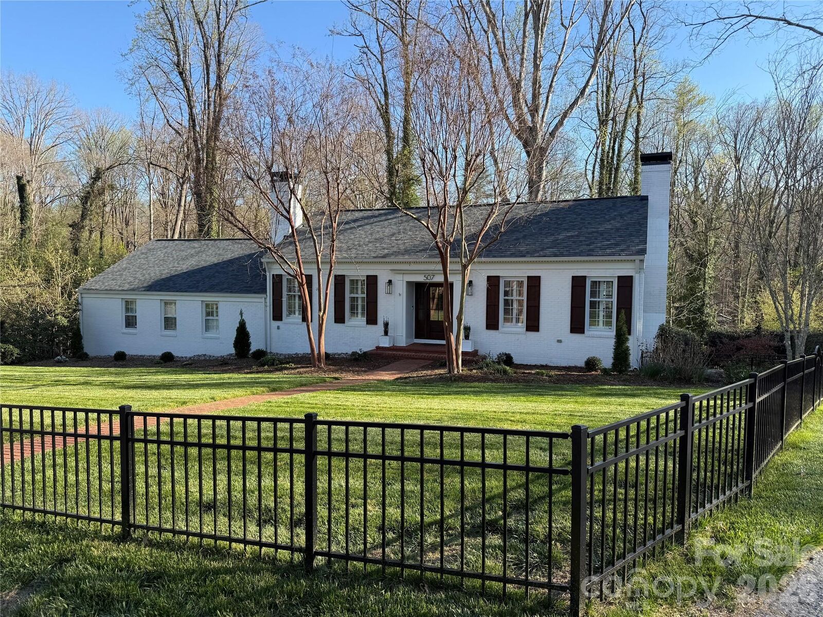 Property Photo:  507 Riverside Drive  NC 28655 