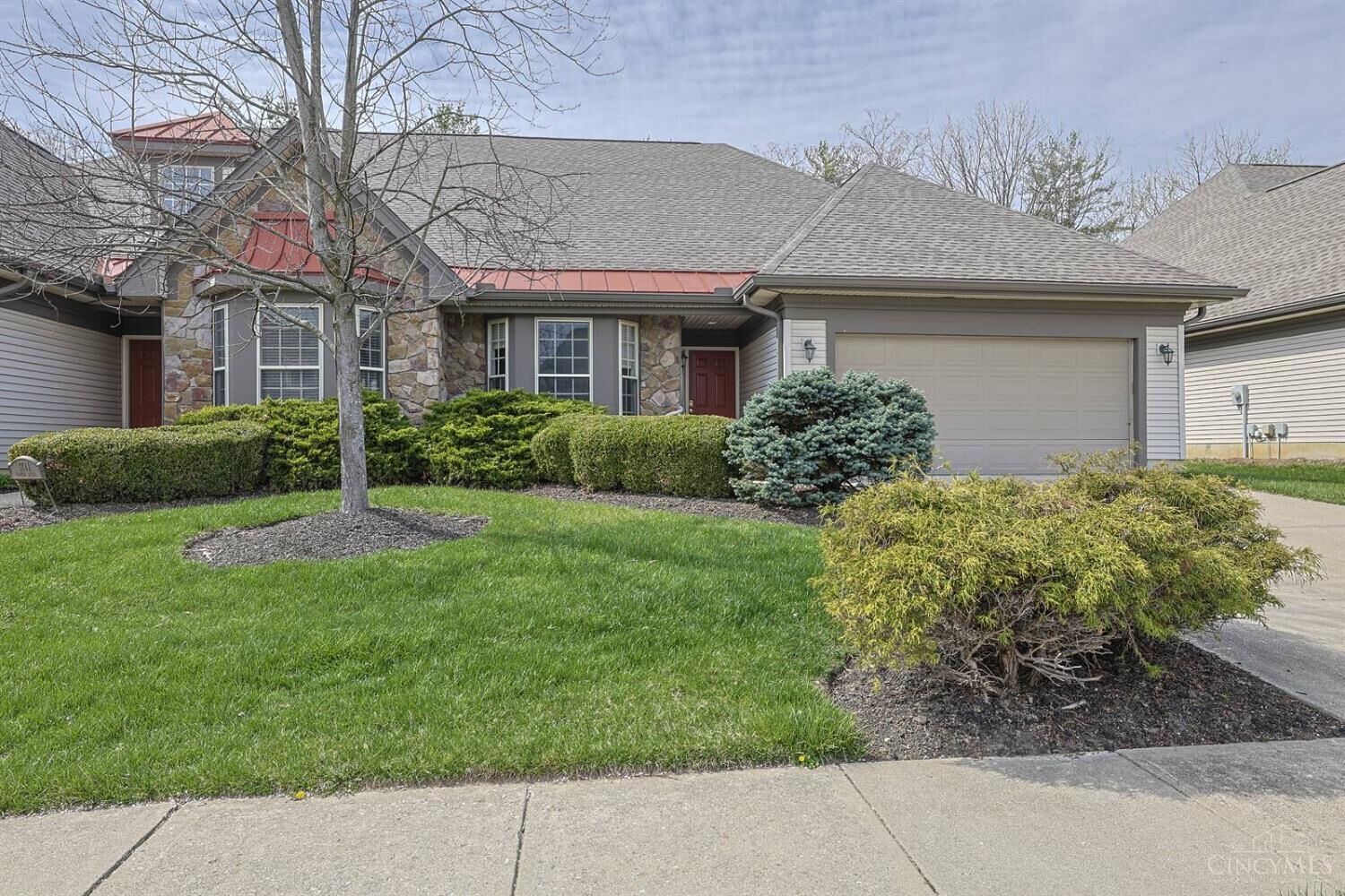 Property Photo:  1723 Harmon Drive  OH 45215 