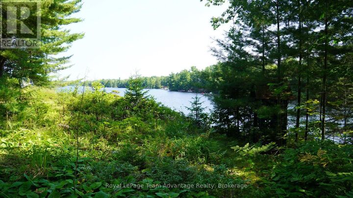 Property Photo:  25 Peninsula Shore Road East  ON P2A 2W9 