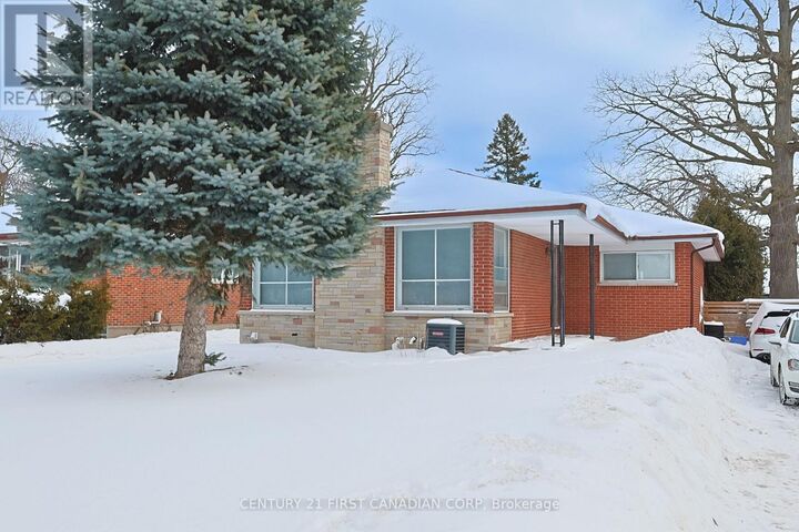 Property Photo:  65 Irving Place Upper  ON N5V 2H6 