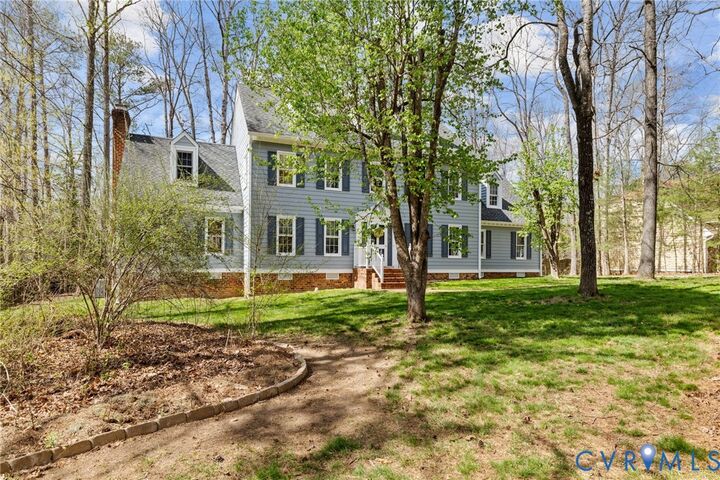 Property Photo: 405 Hickory Drive VA 23103