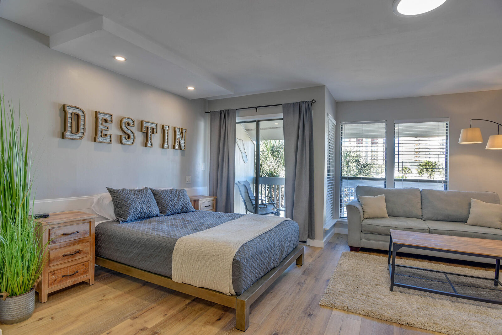 Property Photo:  775 Gulf Shore Drive 8254  FL 32541 