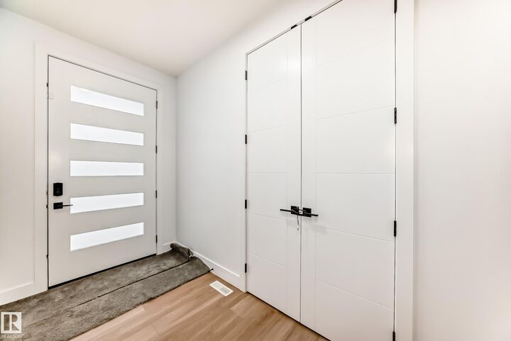 Property Photo: 15108 11 Street NW AB T5Y 4C8