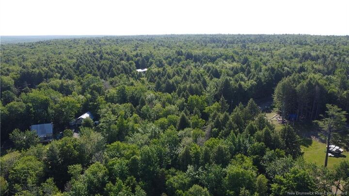 Property Photo:  4 Indian Lake Road  NB E4B 1M1 