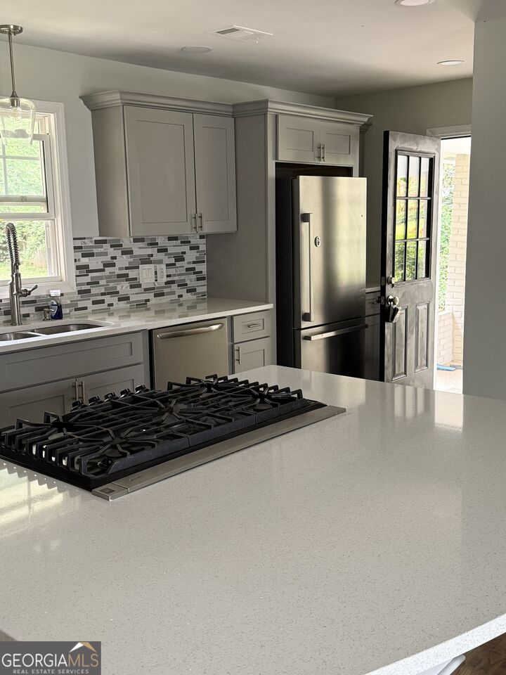 Property Photo:  755 Valley Creek Drive  GA 30083 