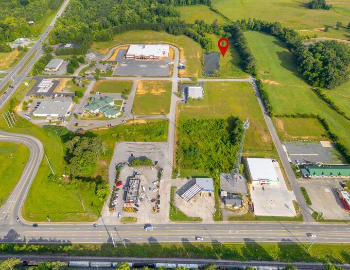 Property Photo: 141 White Water Drive TN 37361