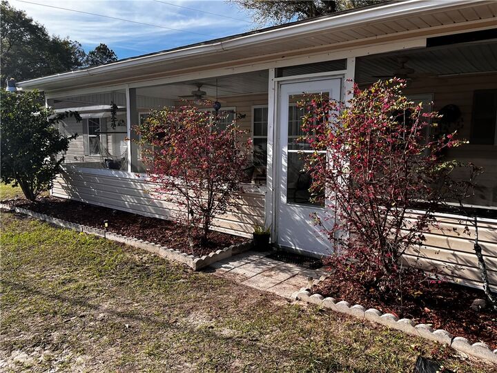 Property Photo: 1365 Ballfield Road GA 31543