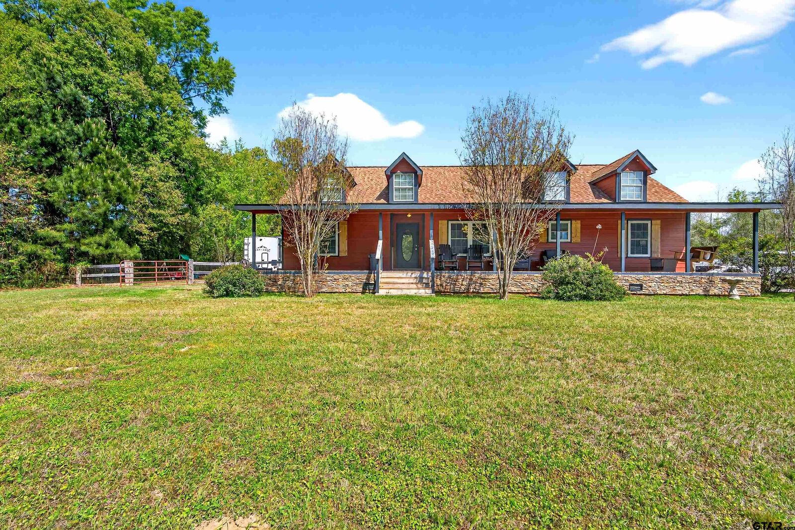 Property Photo:  5883 N I-20 Service Rd. E.  TX 75672 