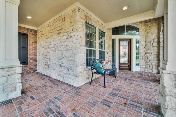 Property Photo:  78 W Shale Creek Circle  TX 77382 