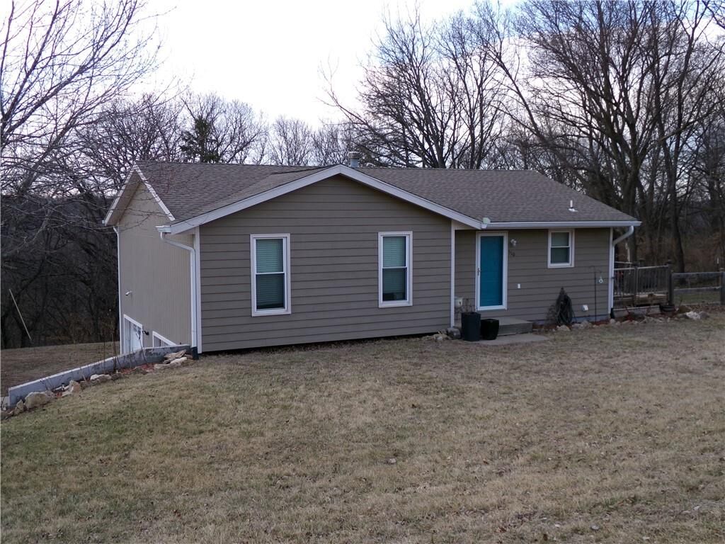 Property Photo: 510 E Seybold Road MO 64024