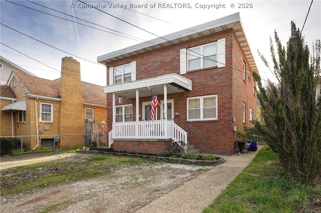 Property Photo:  122 Arlington Avenue  WV 25302 