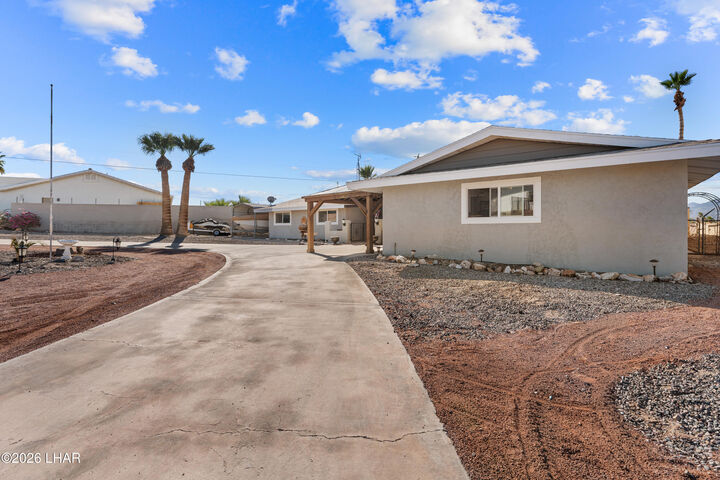 Property Photo:  775 Little Dr  AZ 86406 