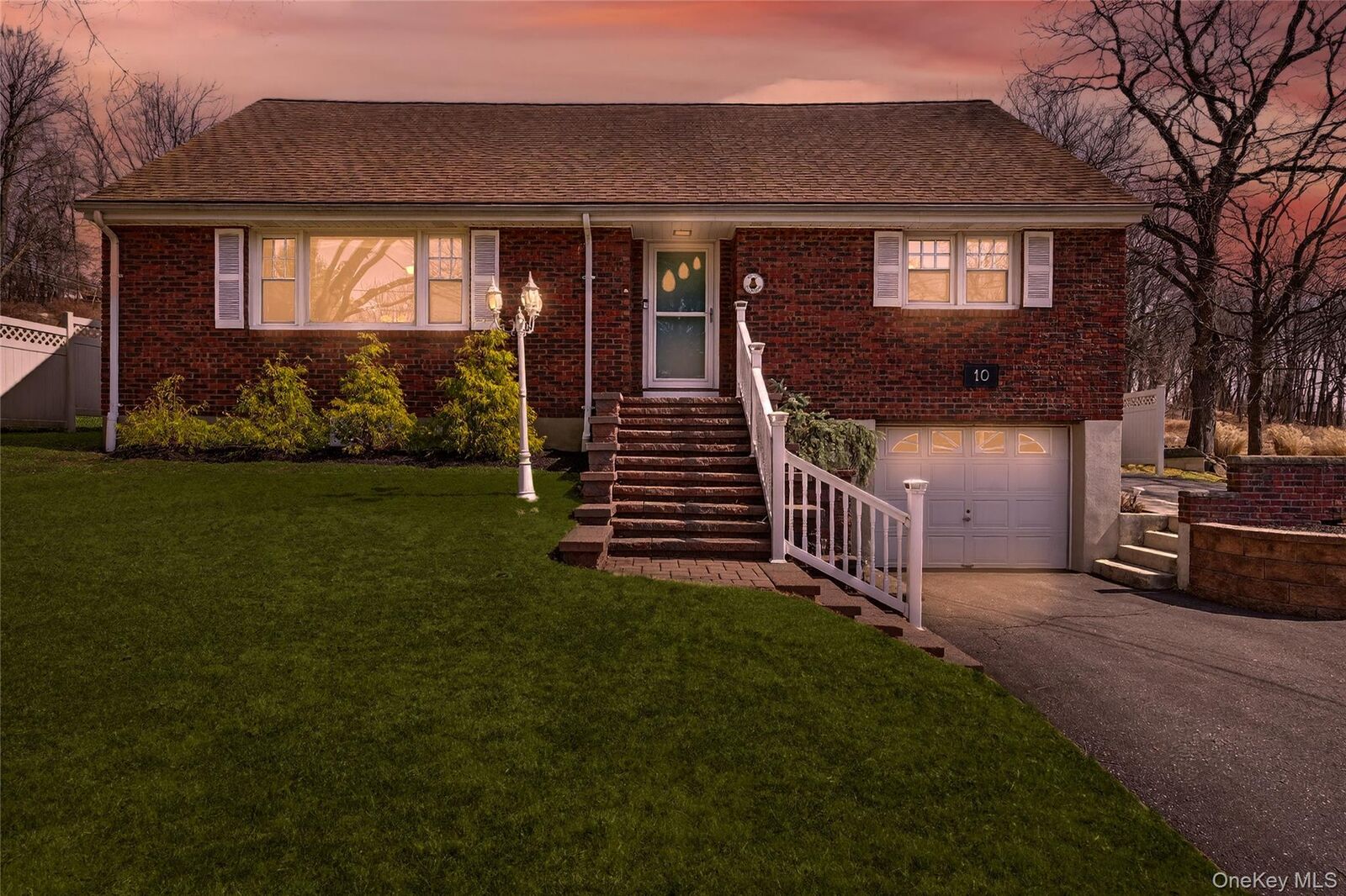 Property Photo:  10 Cricketown Road  NY 10980 