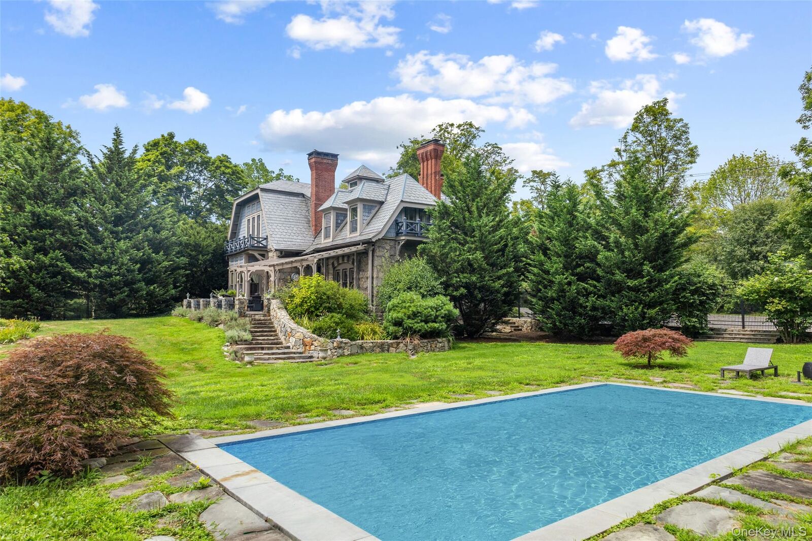 Property Photo:  996 Route 9D  NY 10524 