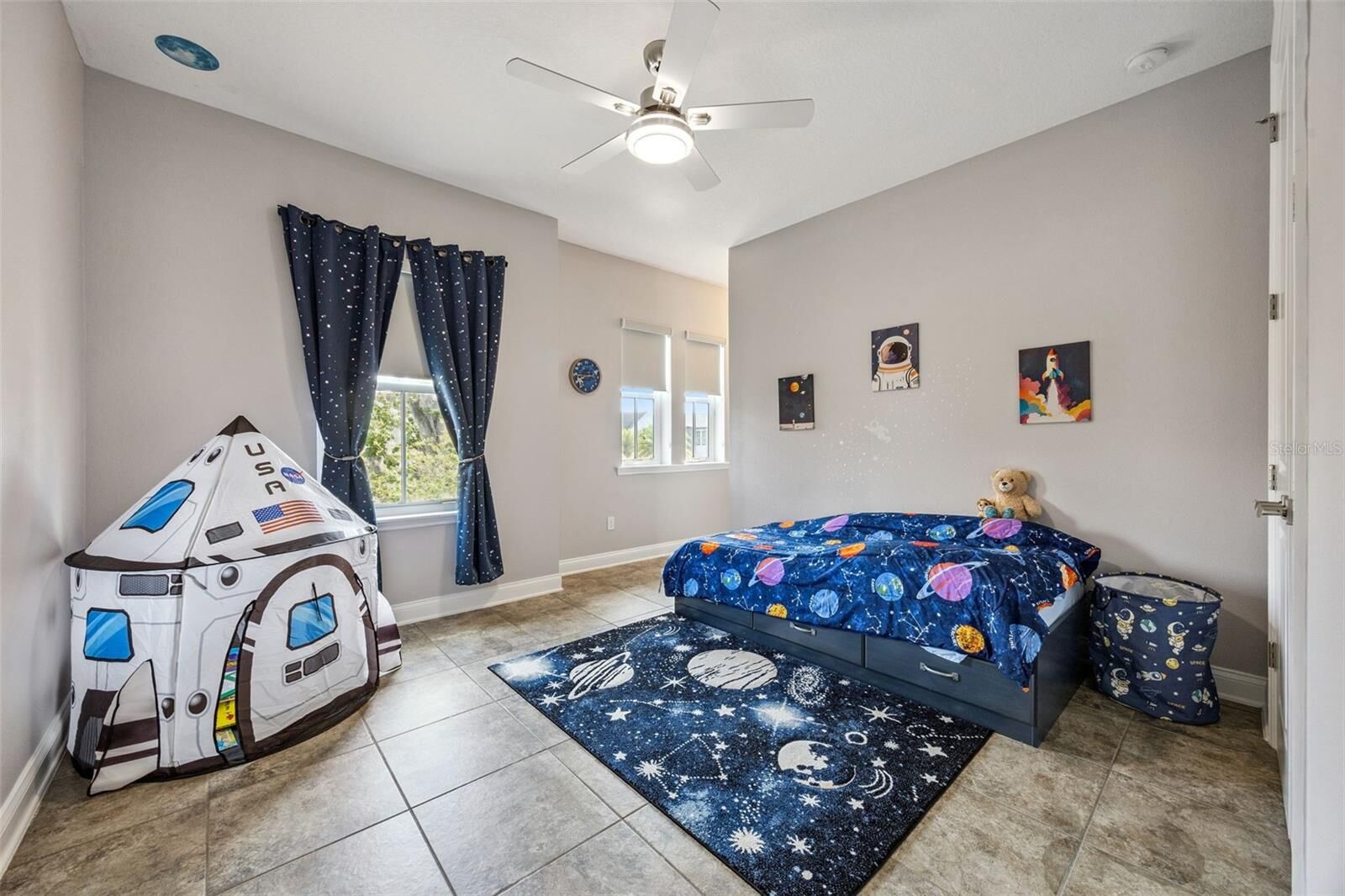 Property Photo:  14160 Eliot Avenue  FL 32827 