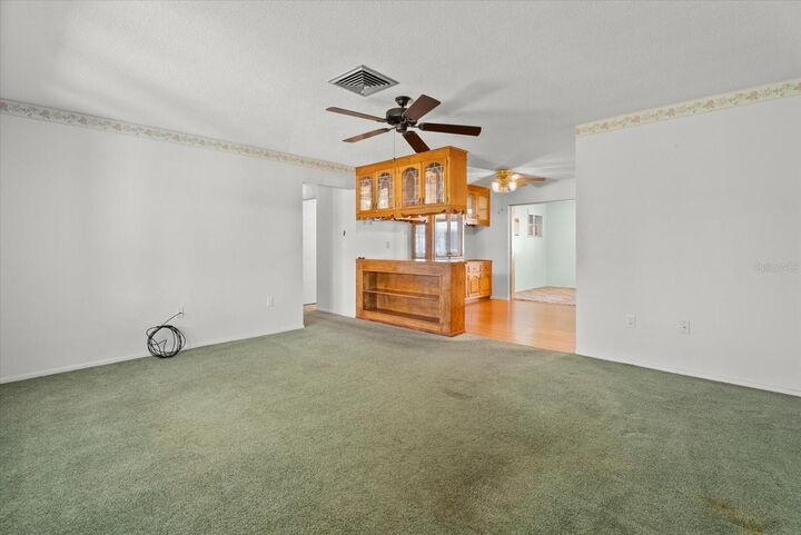 Property Photo: 2539 Orsova Way FL 34231