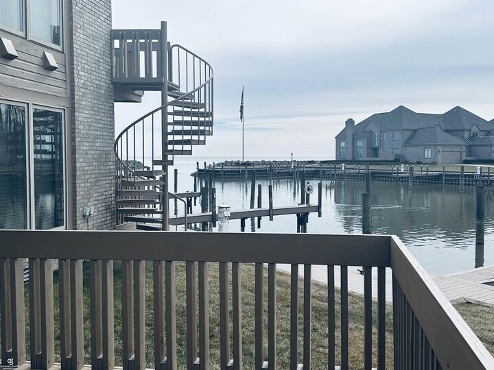 Property Photo: 26301 Harbour Pointe Dr N Drive MI 48045-3298