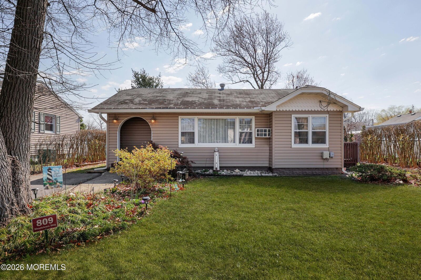 Property Photo: 809 Shadylawn Way NJ 07735