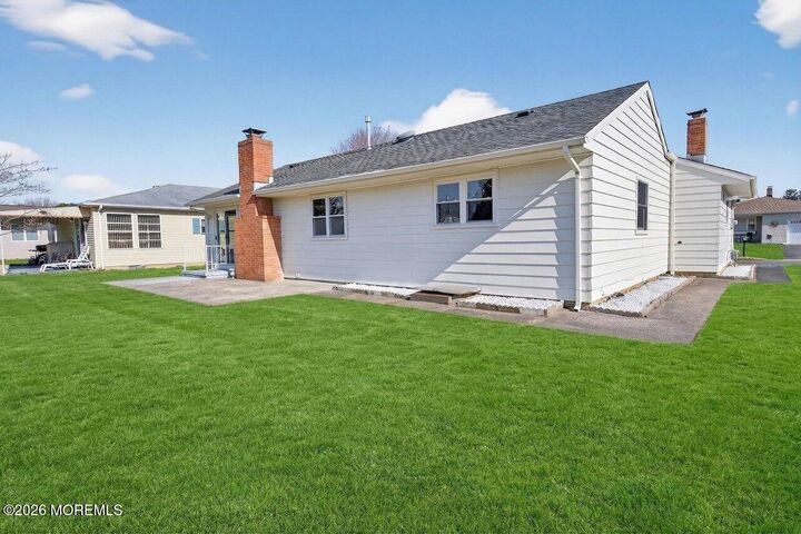 Property Photo:  20 Marathon Street  NJ 08757 