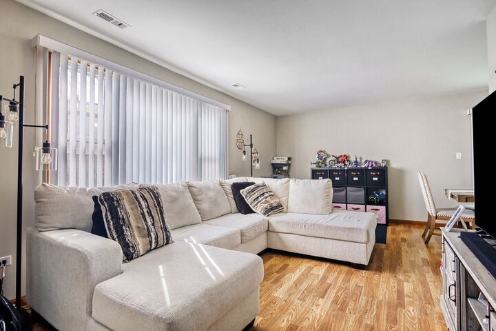 Property Photo:  8475 162nd Place 1  IL 60487 