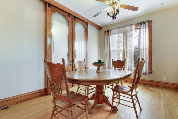 Property Photo:  2525 York Street  IL 60406 