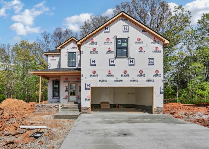 Property Photo:  353 Chase Dr  TN 37043 