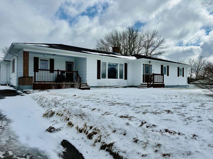 Property Photo: 18 Sydney Road Road NS B9A 3A4