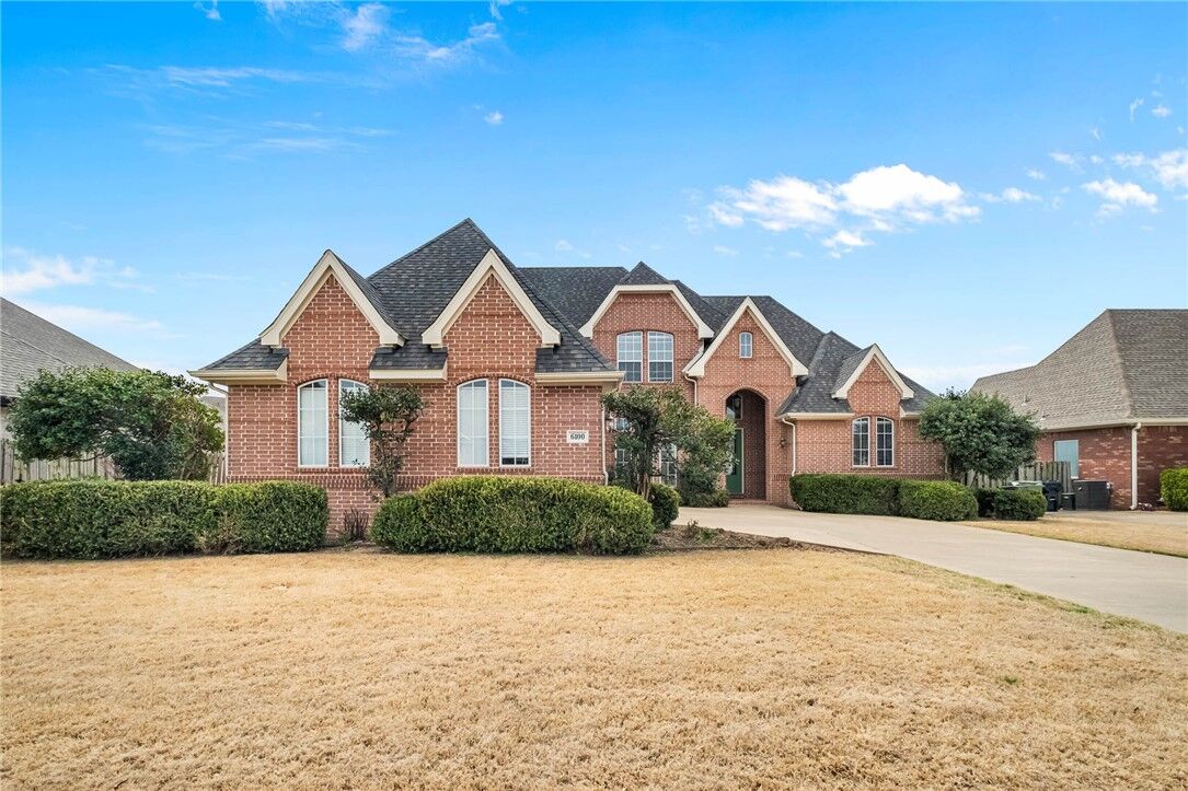 Property Photo:  6100 W Bainbridge Drive  AR 72758 