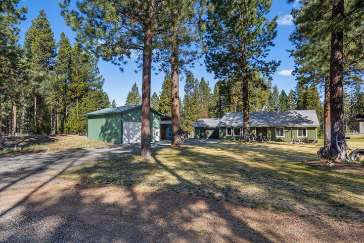 Property Photo:  2057 Checkrein Lane  OR 97739 