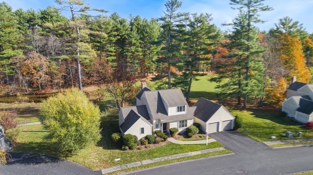 Property Photo: 7 Wedge Court 7 MA 01864