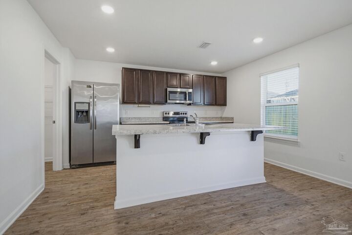 Property Photo:  5894 Blackhorse Cir  FL 32526 