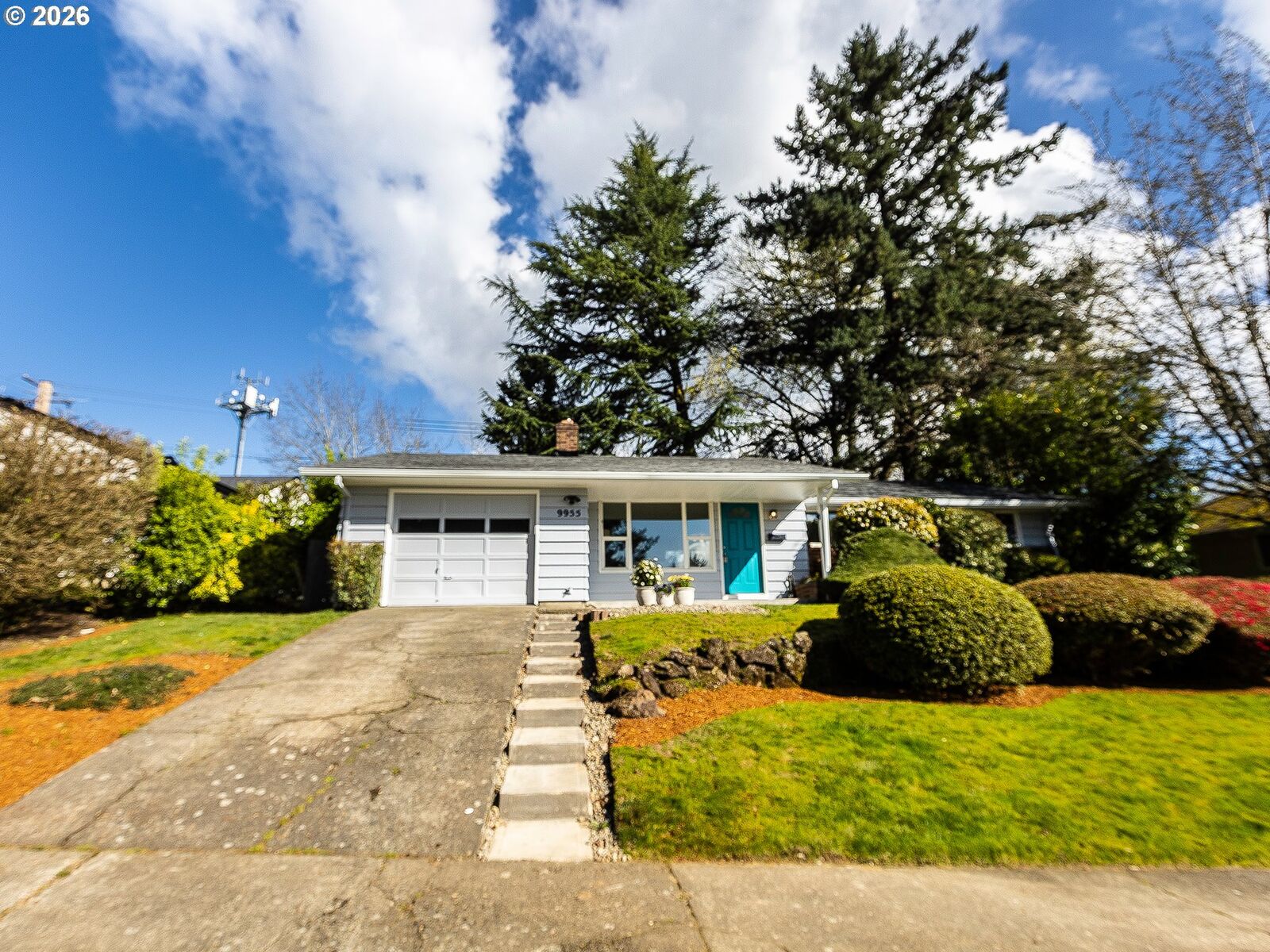 Property Photo: 9955 SW Ardenwood St OR 97225