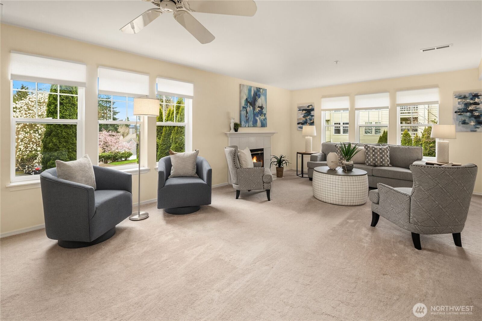 Property Photo: 4133 224th Lane SE 213 WA 98029