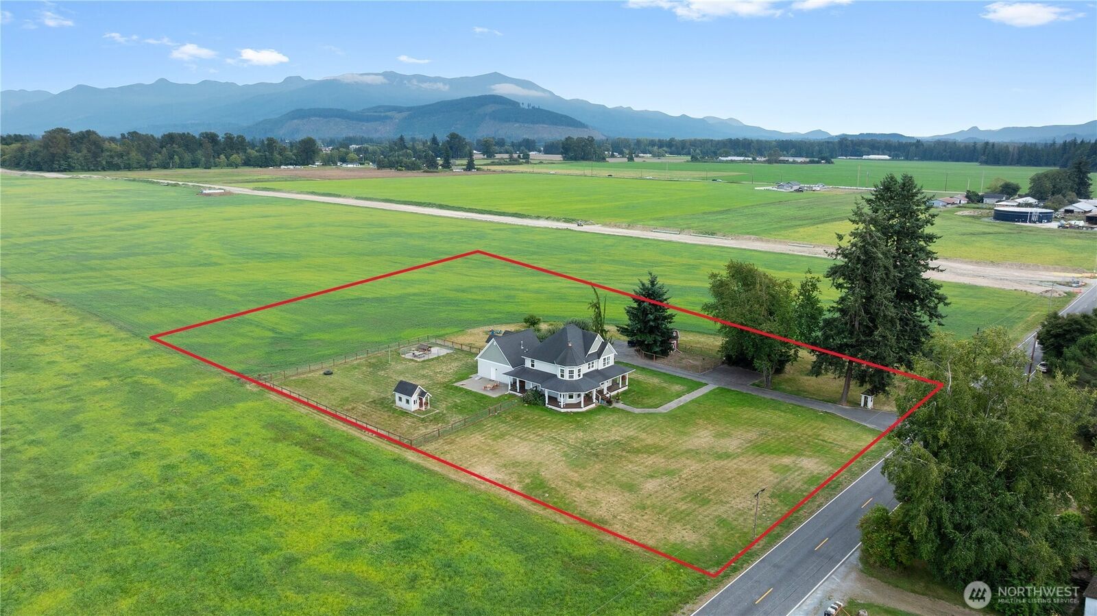 Property Photo: 9177 Collins Road WA 98284