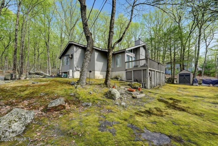 Property Photo:  802 Sunrise Court  PA 18428 