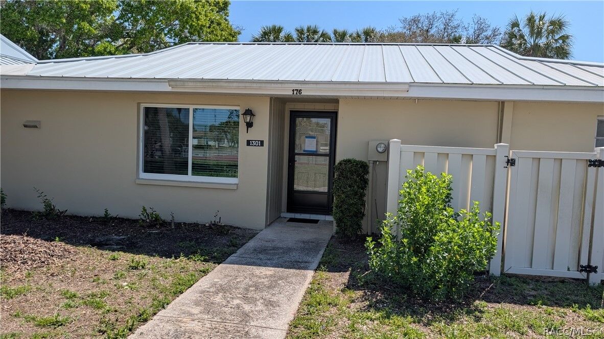 Property Photo: 1301 N Osprey Point FL 34429